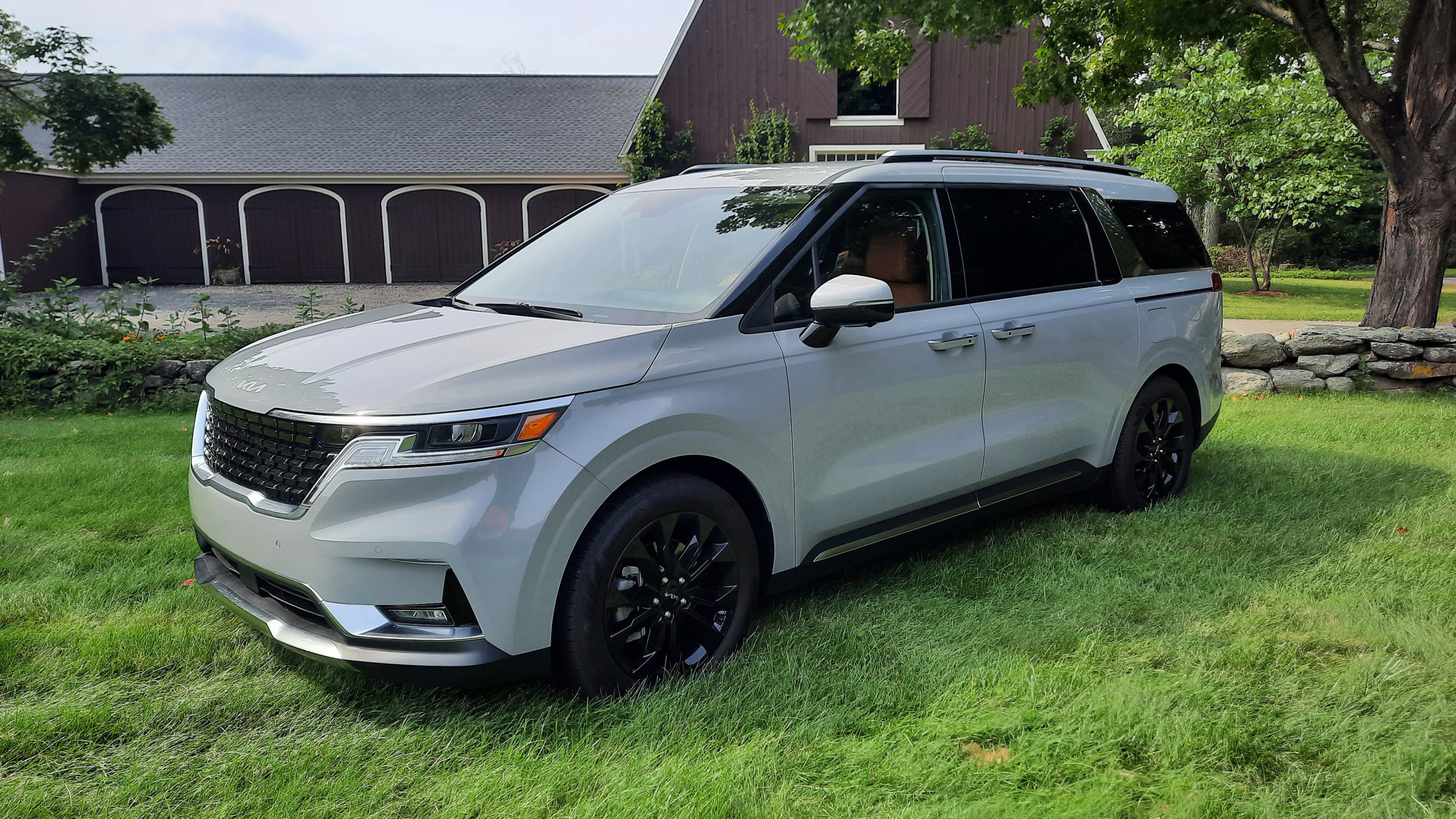 2023 Kia Carnival MPV SX Prestige in Ceramic Silver